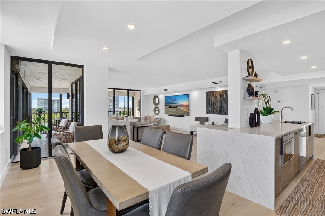 2 Bed Waterfront Home for Sale in Naples, photo 16
