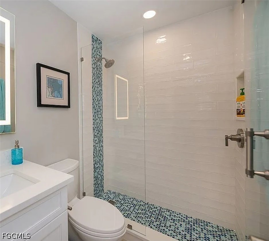 2 Bed Waterfront Home for Sale in Cape Coral, photo 16