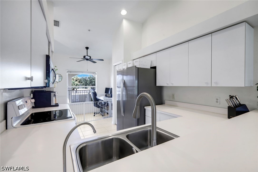 2 Bed Condominium for Sale in Stoneybrook, photo 16