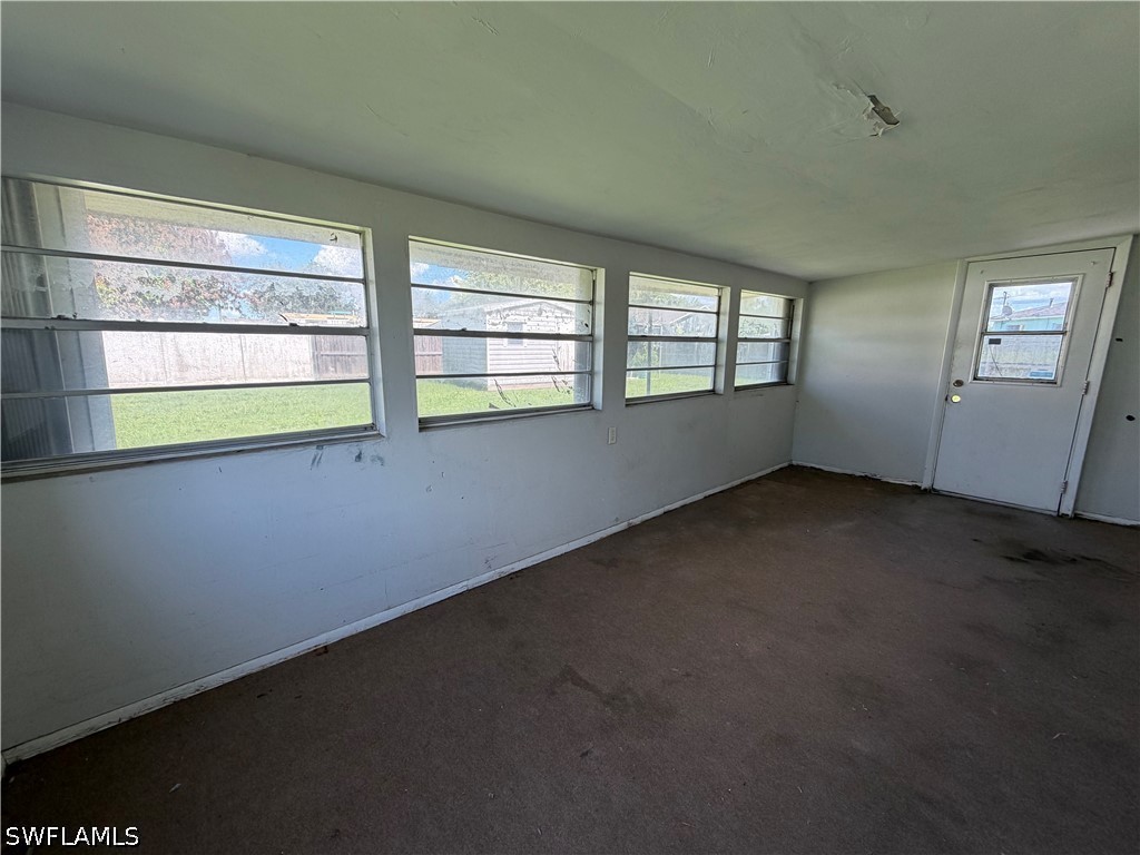 1 Bed SingleFamilyResidence for Sale in Lehigh Acres, photo 16