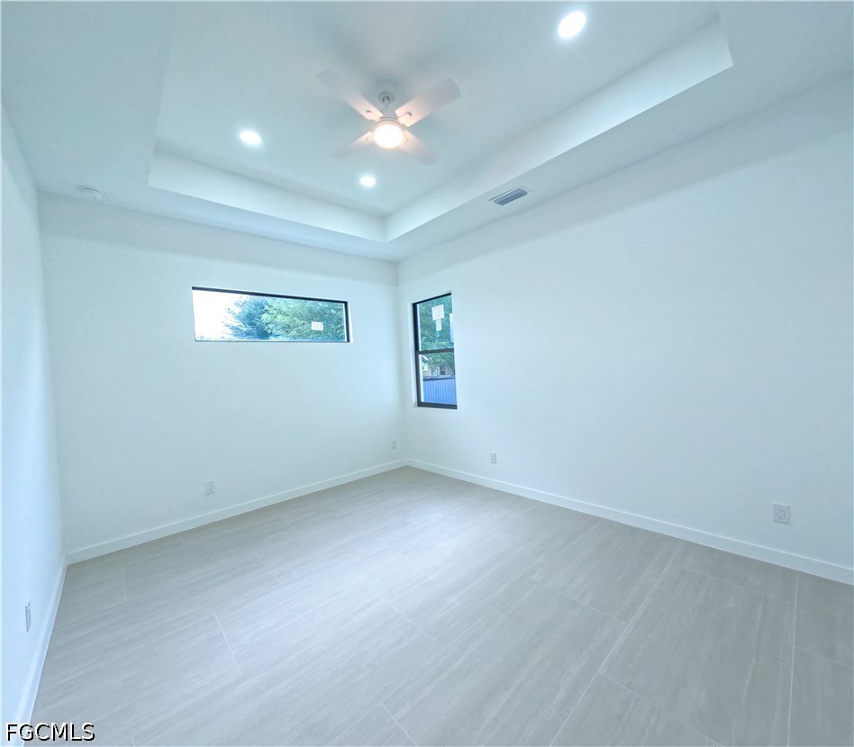 4 Bed SingleFamilyResidence for Sale in Cape Coral, photo 16