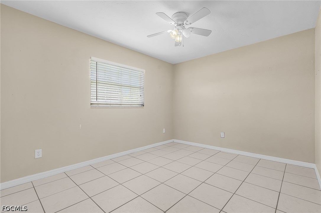 3 Bed SingleFamilyResidence for Sale in Fort Myers, photo 16