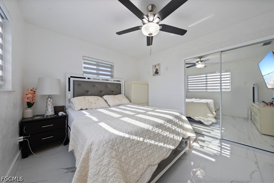 4 Bed SingleFamilyResidence for Sale in Lehigh Acres, photo 16