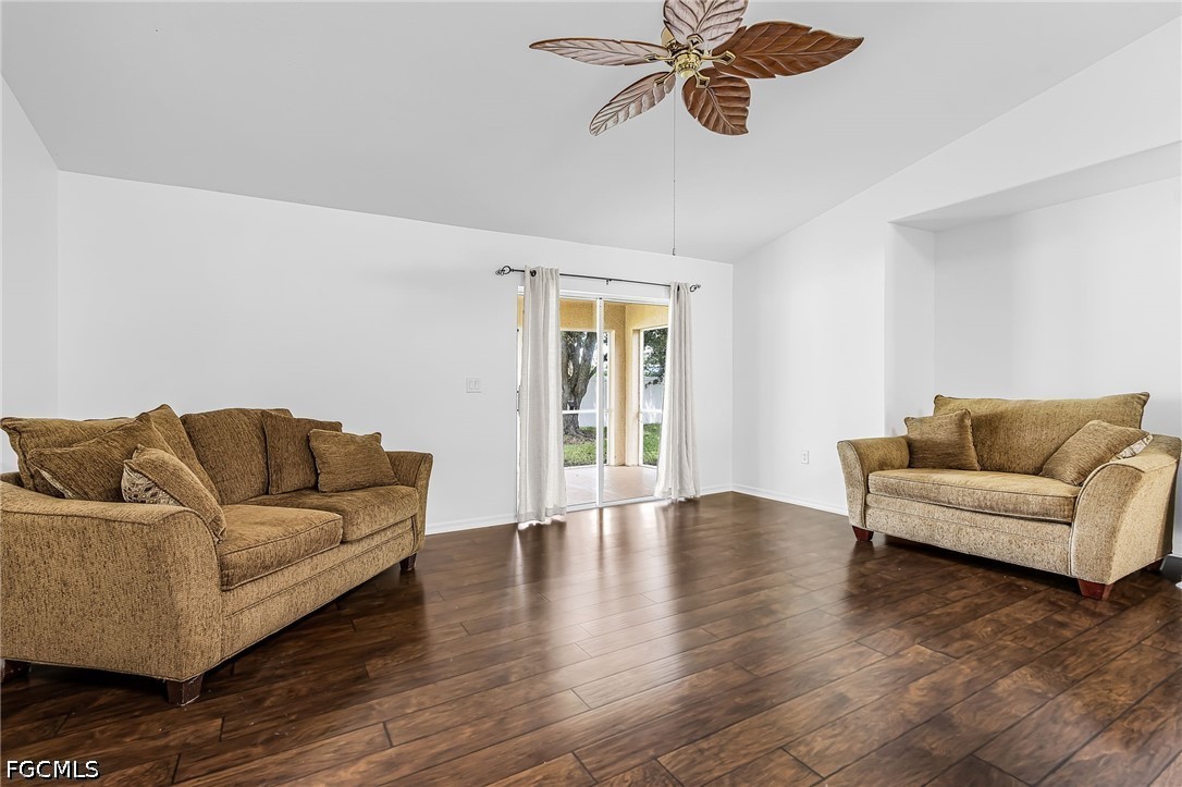 3 Bed SingleFamilyResidence for Sale in Hawk'S Preserve, photo 16