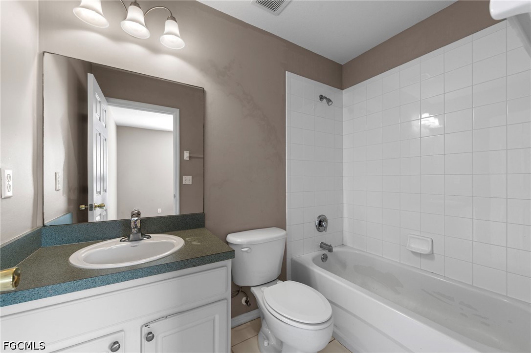 2 Bed Townhouse for Sale in Cypress Landing, photo 16