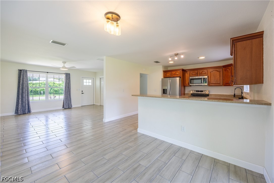 2 Bed Waterfront Home for Sale in Port Charlotte, photo 16