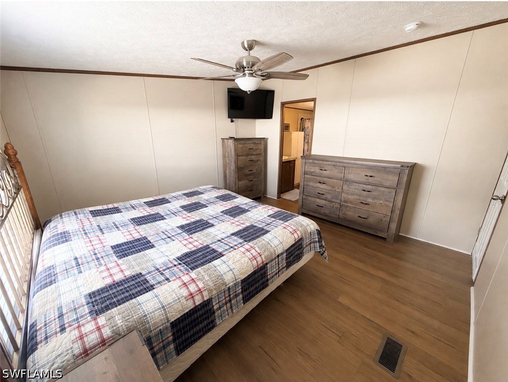 3 Bed ManufacturedHome for Sale in Imperial Harbor, photo 16