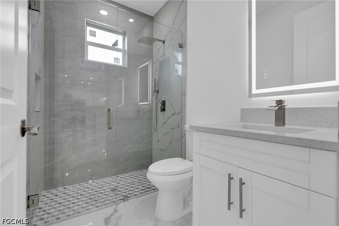 3 Bed SingleFamilyResidence for Sale in Lehigh Acres, photo 16