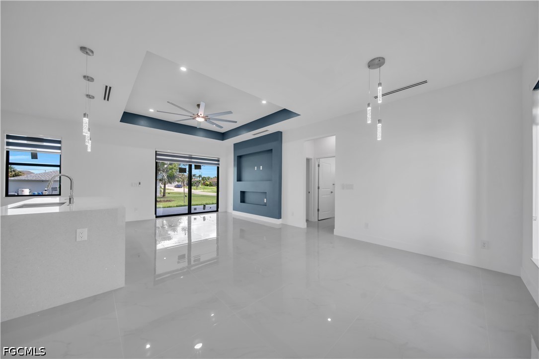 3 Bed SingleFamilyResidence for Sale in Cape Coral, photo 16