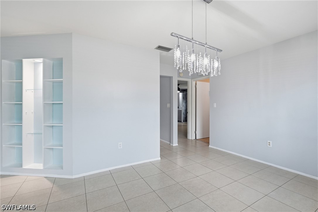 3 Bed SingleFamilyResidence for Sale in Naples, photo 16