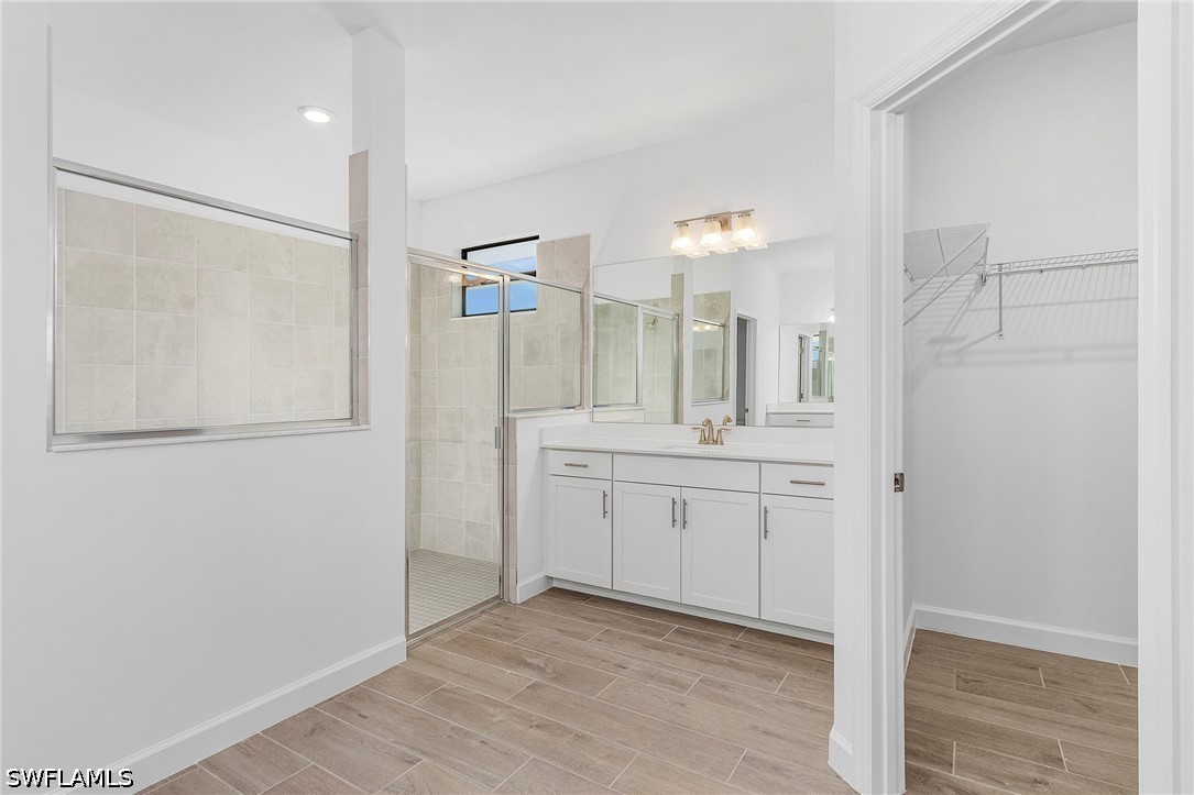 3 Bed Pool Home for Sale in Verdana Village, photo 16
