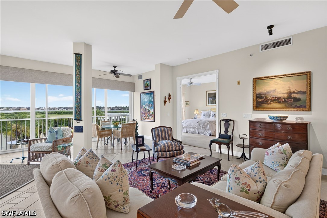 3 Bed Waterfront Home for Sale in Naples, photo 16