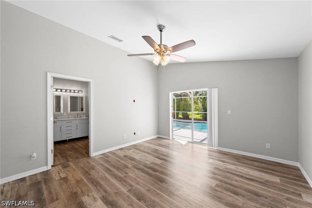 3 Bed Pool Home for Sale in Stoneybrook, photo 16