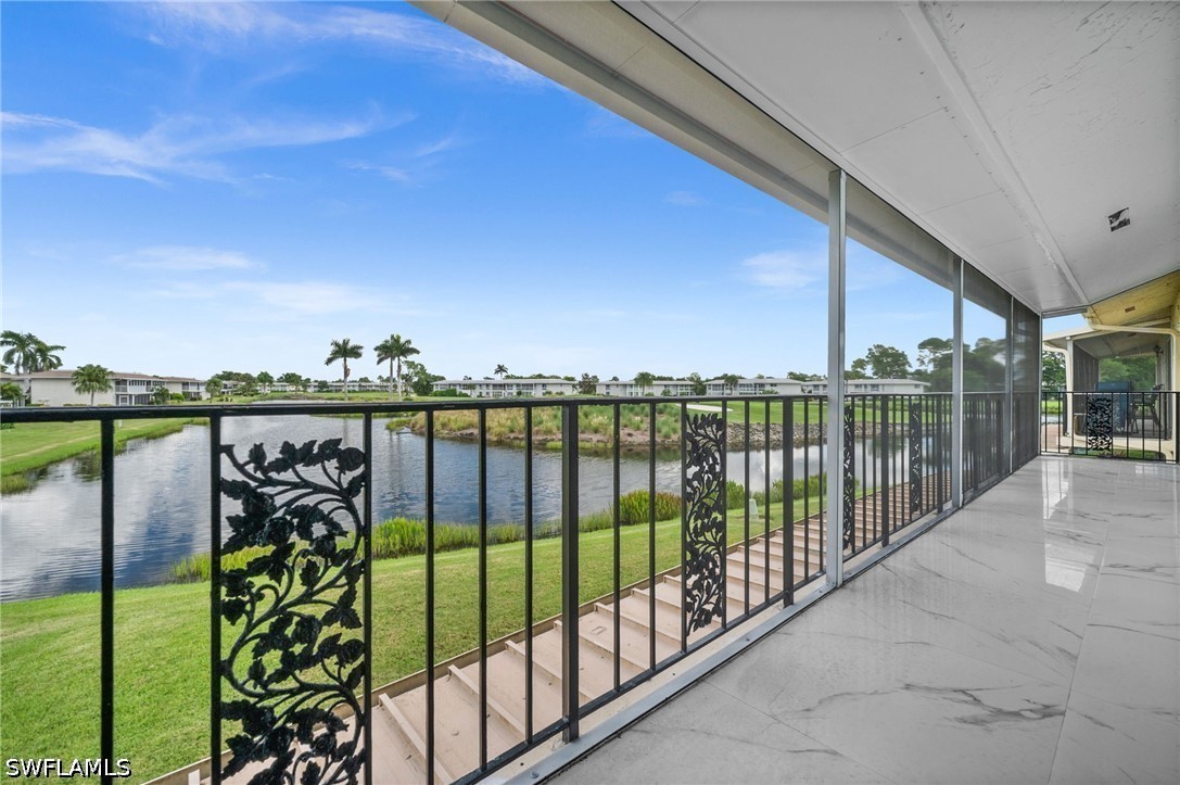 2 Bed Waterfront Home for Sale in Naples, photo 16