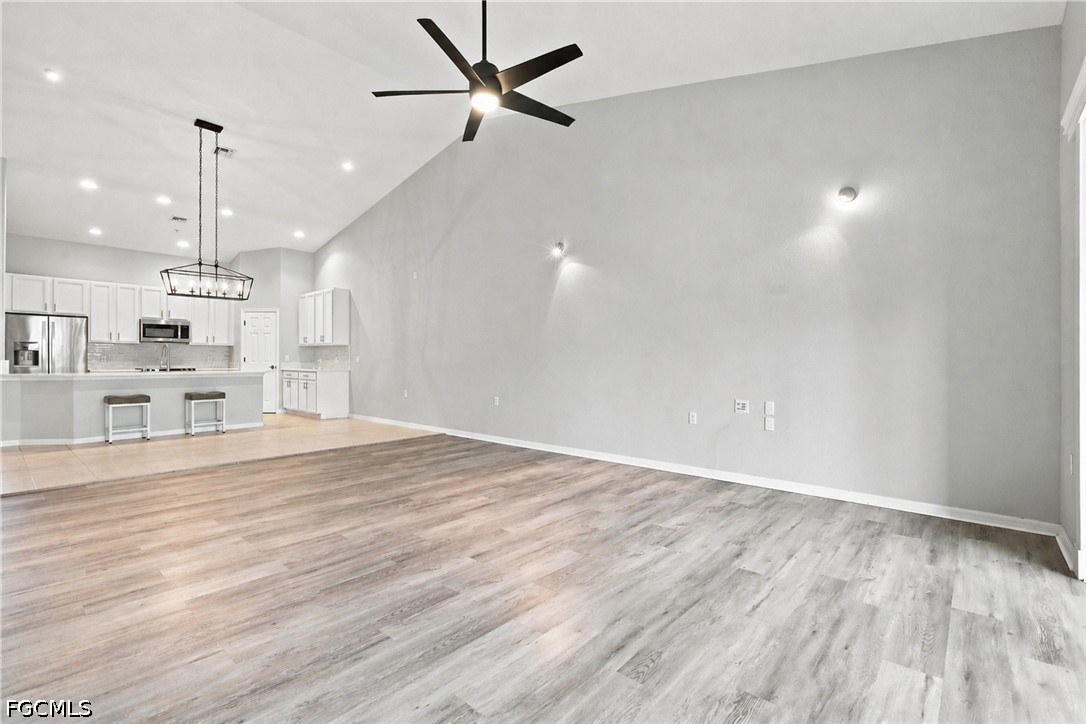 2 Bed Condominium for Sale in Calusa Palms, photo 16