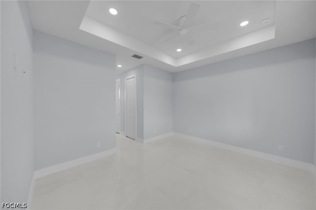 3 Bed SingleFamilyResidence for Sale in Lehigh Acres, photo 16