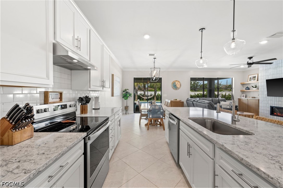 4 Bed Pool Home for Sale in Westbrook, photo 16