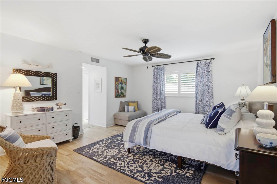 2 Bed Waterfront Home for Sale in Sanibel, photo 16