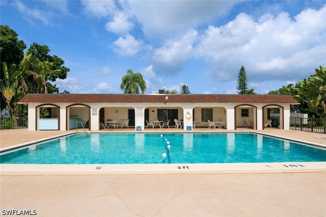2 Bed Condominium for Sale in Fort Myers, photo 16