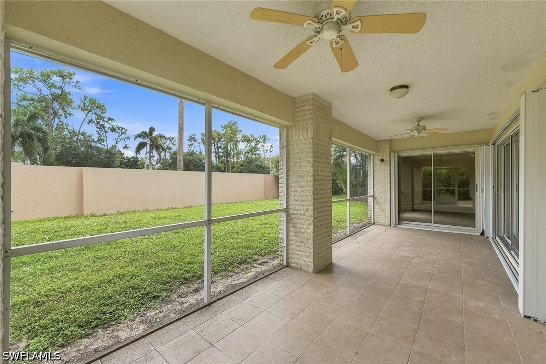 3 Bed SingleFamilyResidence for Sale in Naples, photo 16