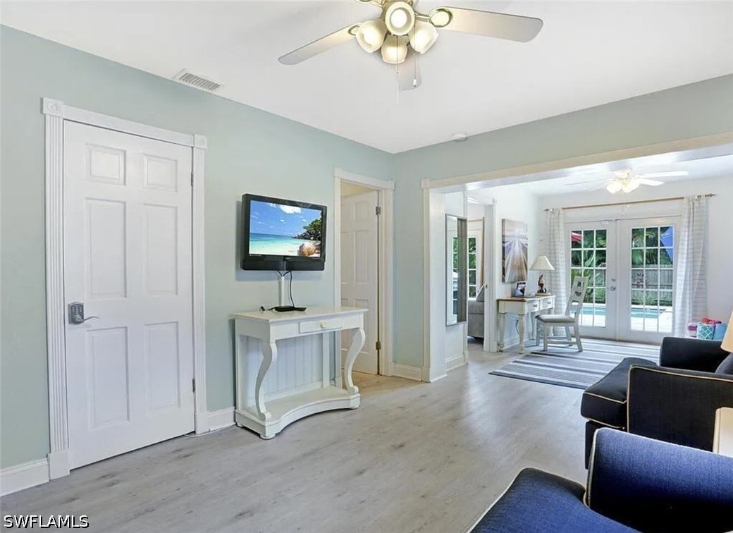 3 Bed Pool Home for Sale in Naples Park, photo 16