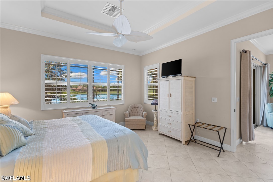 3 Bed Waterfront Home for Sale in Materita, photo 16