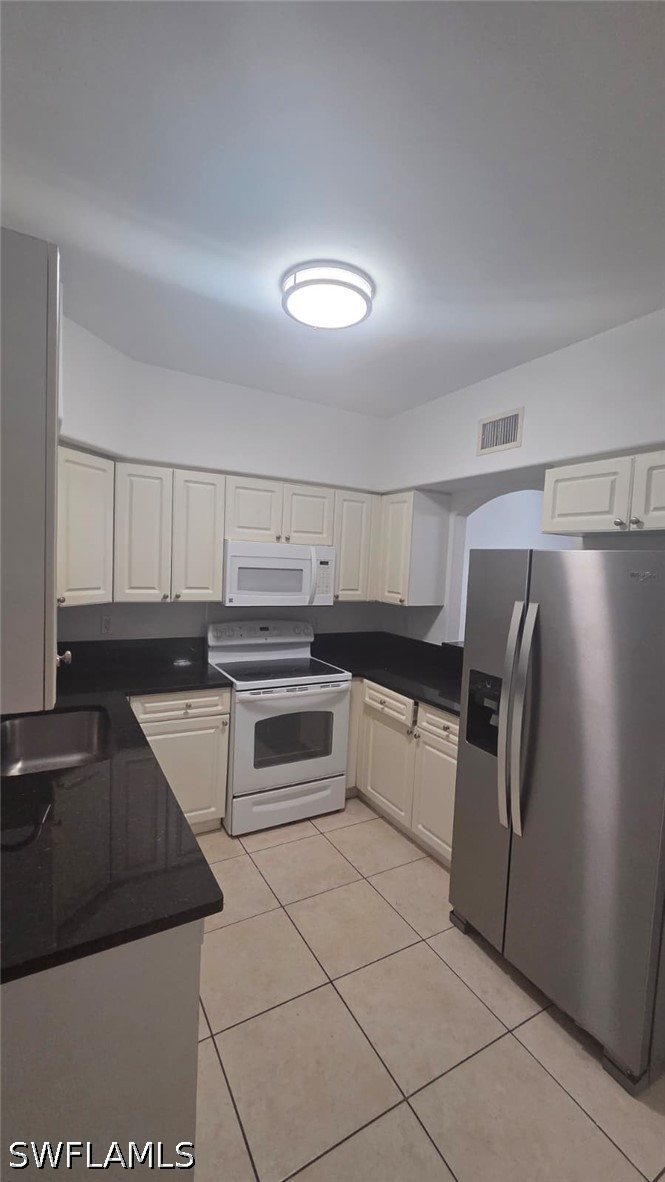 2 Bed Condominium for Sale in Fort Myers, photo 16