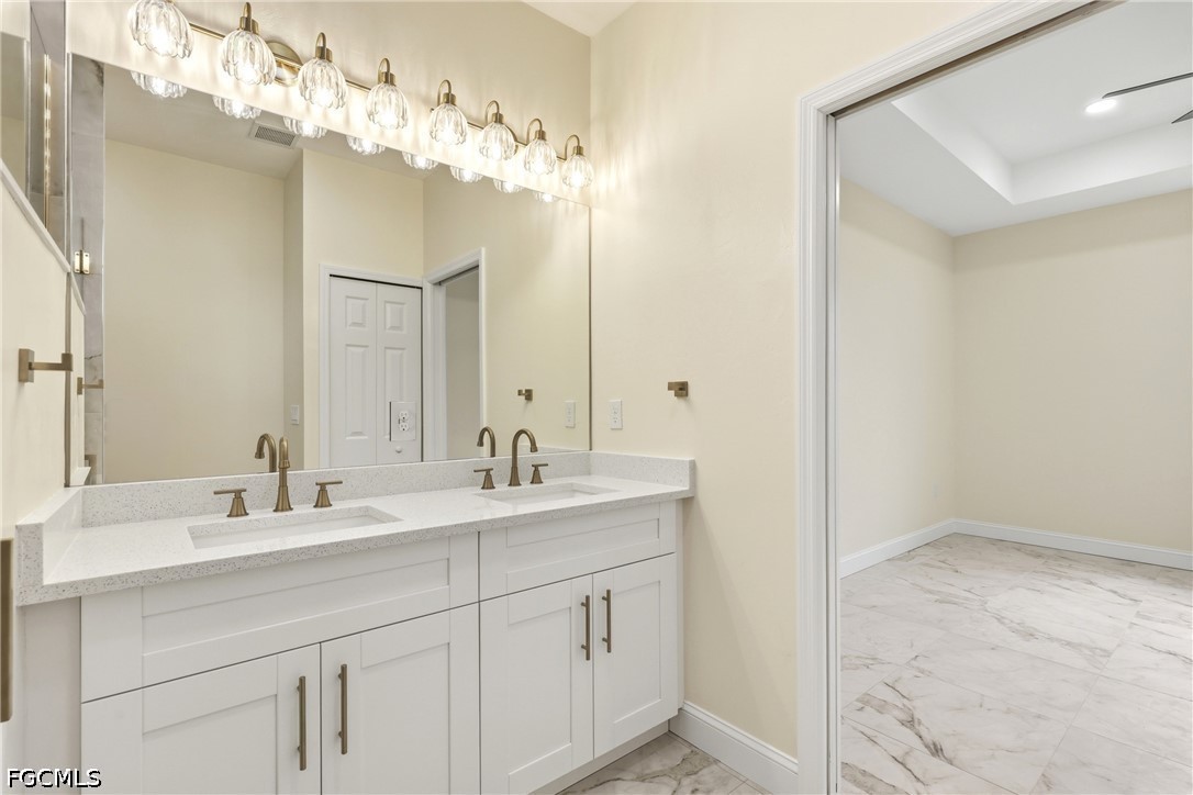 3 Bed SingleFamilyResidence for Sale in Lehigh Acres, photo 16