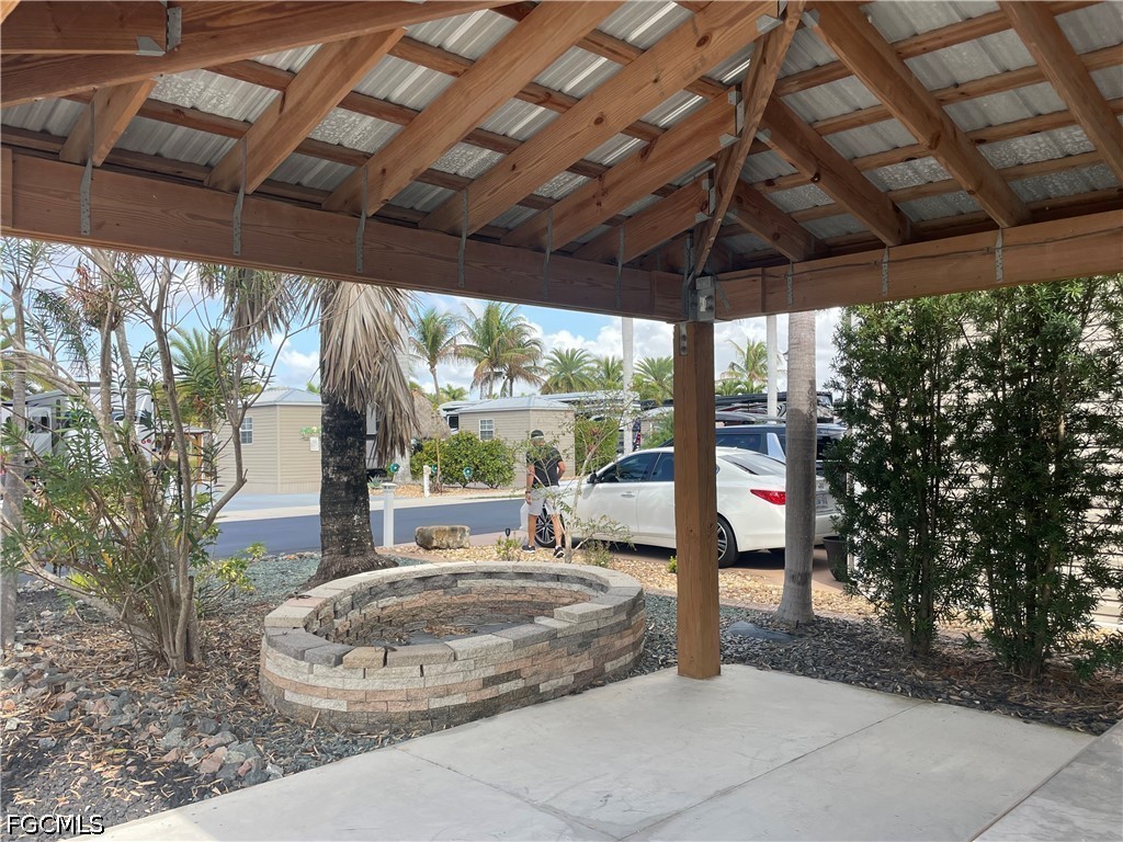 Residential for Sale in Fort Myers, photo 16