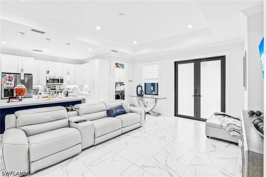 4 Bed SingleFamilyResidence for Sale in Naples, photo 16