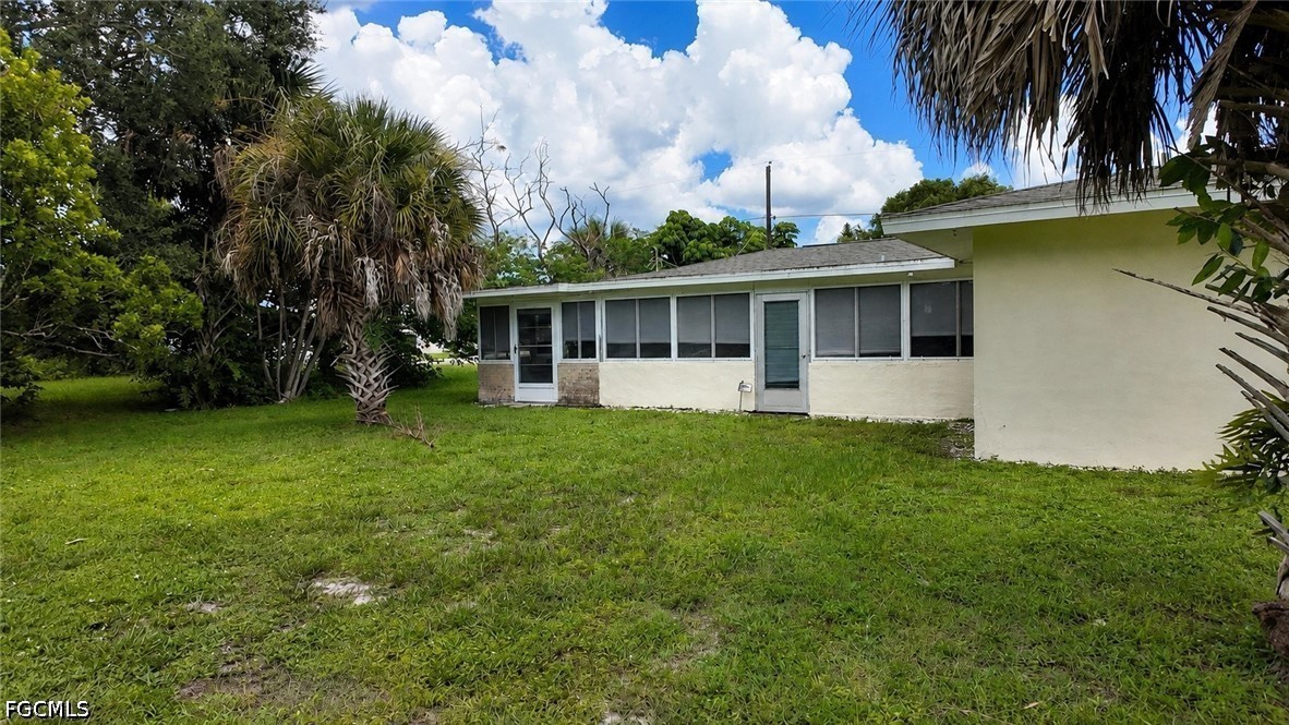 3 Bed SingleFamilyResidence for Sale in Naples, photo 16