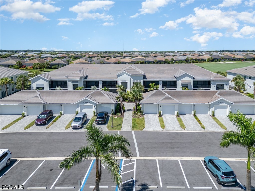 2 Bed Condominium for Sale in Babcock National, photo 16