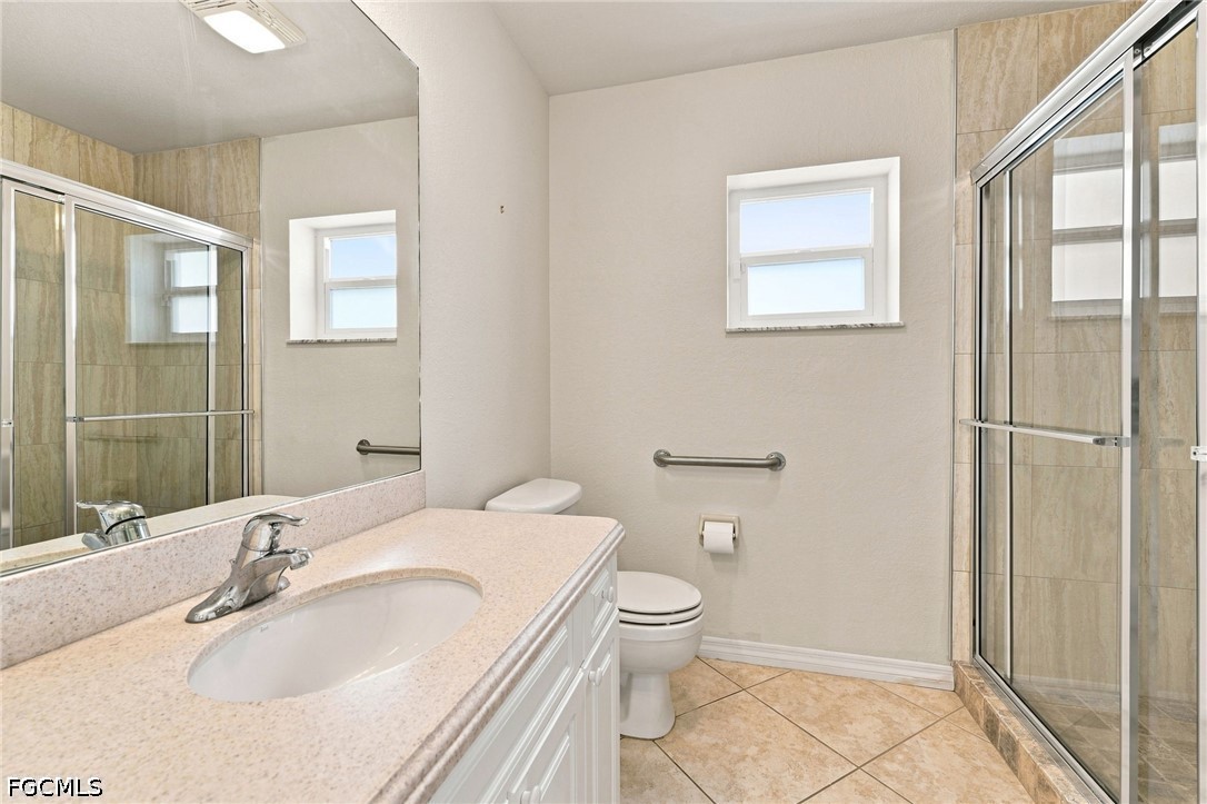 3 Bed SingleFamilyResidence for Sale in Cape Coral, photo 16