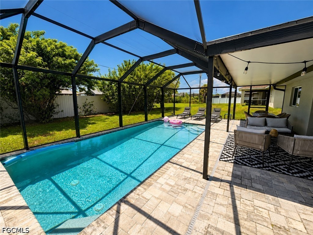 3 Bed Pool Home for Sale in Cape Coral, photo 16