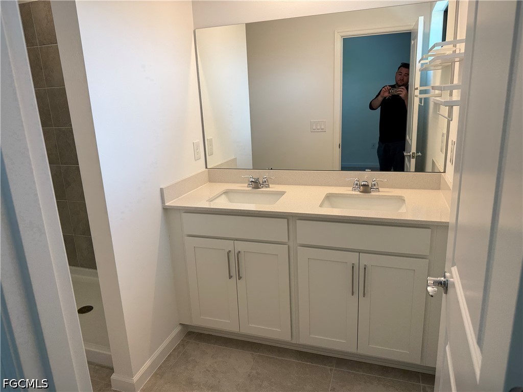 3 Bed Townhouse for Sale in Cape Coral, photo 16