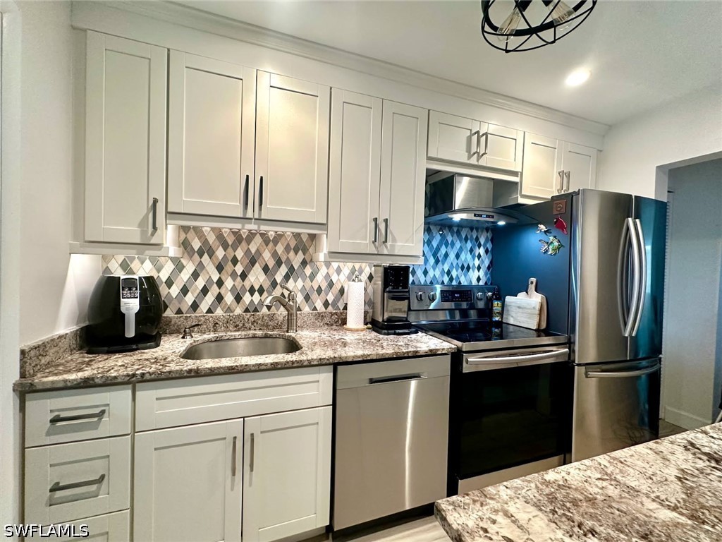 1 Bed Condominium for Sale in Naples, photo 16