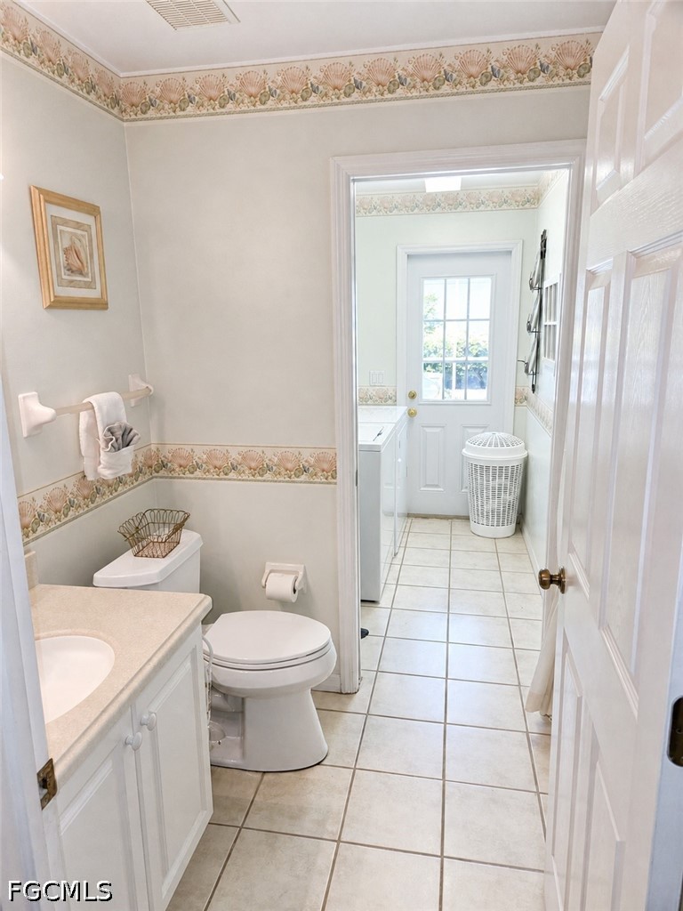 4 Bed Pool Home for Sale in The Grove, photo 16
