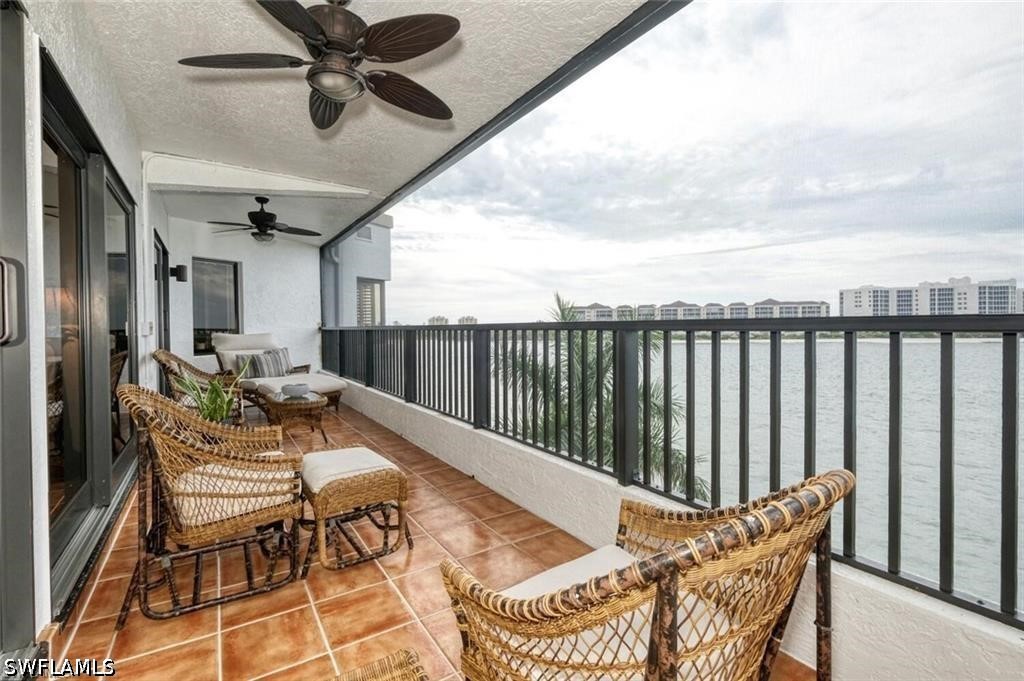 2 Bed Waterfront Home for Sale in La Peninsula, photo 16