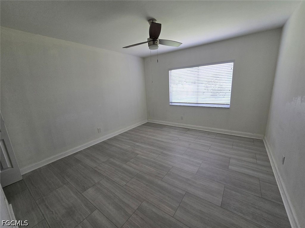 3 Bed SingleFamilyResidence for Sale in Cape Coral, photo 16