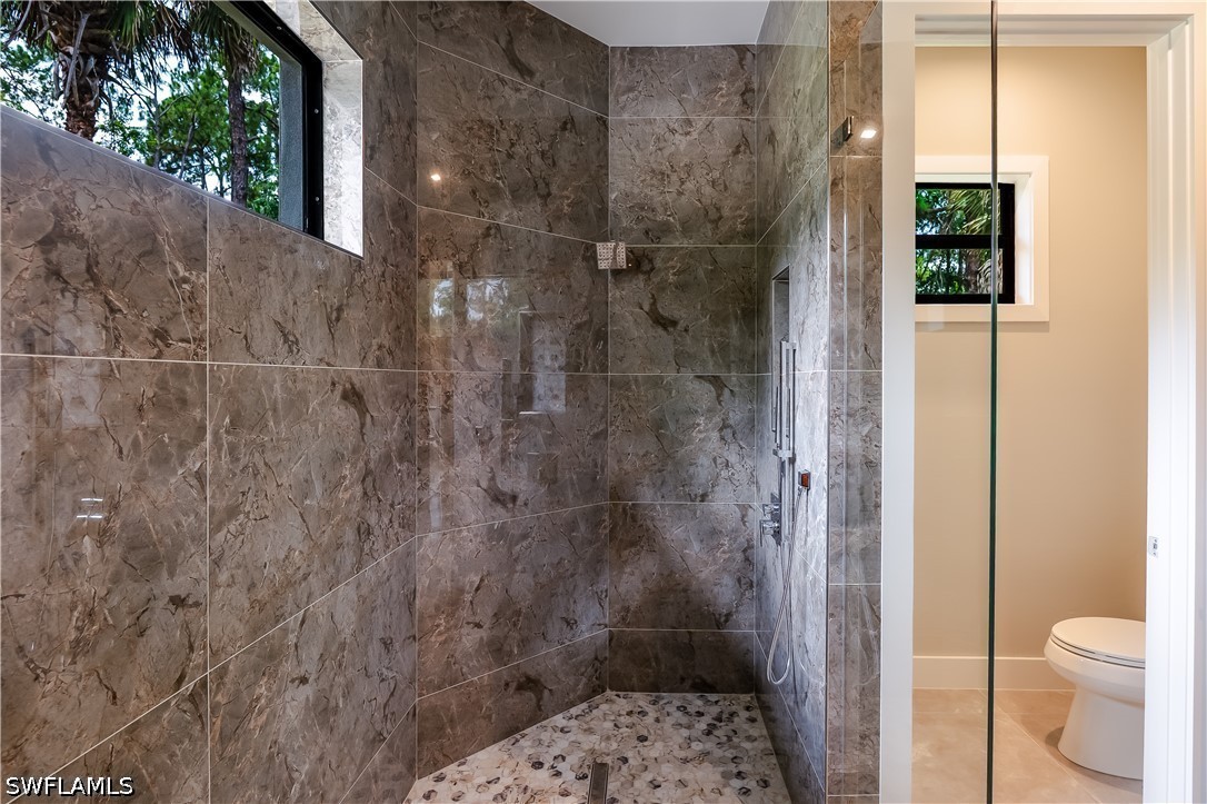 3 Bed SingleFamilyResidence for Sale in Naples, photo 16
