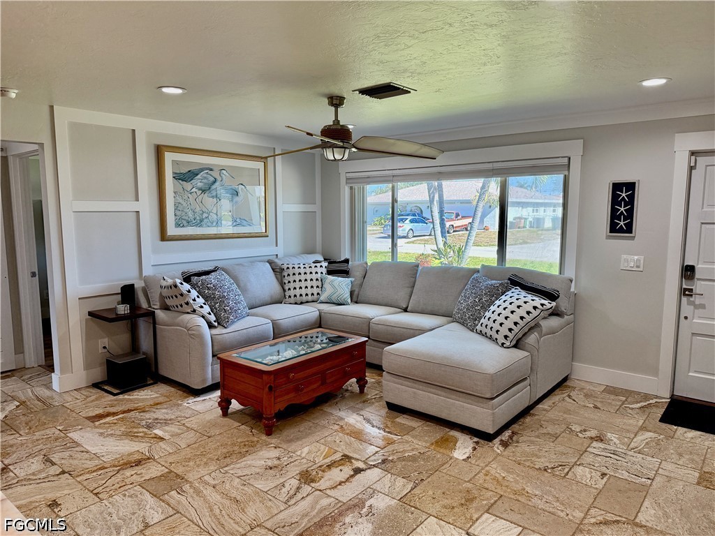 3 Bed Pool Home for Sale in Cape Coral, photo 16