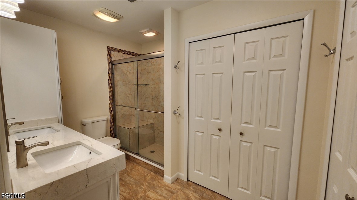 3 Bed Waterfront Home for Sale in Fort Myers, photo 16