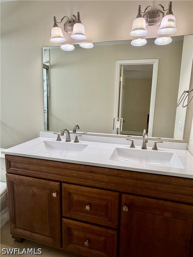 3 Bed SingleFamilyResidence for Sale in Naples, photo 16