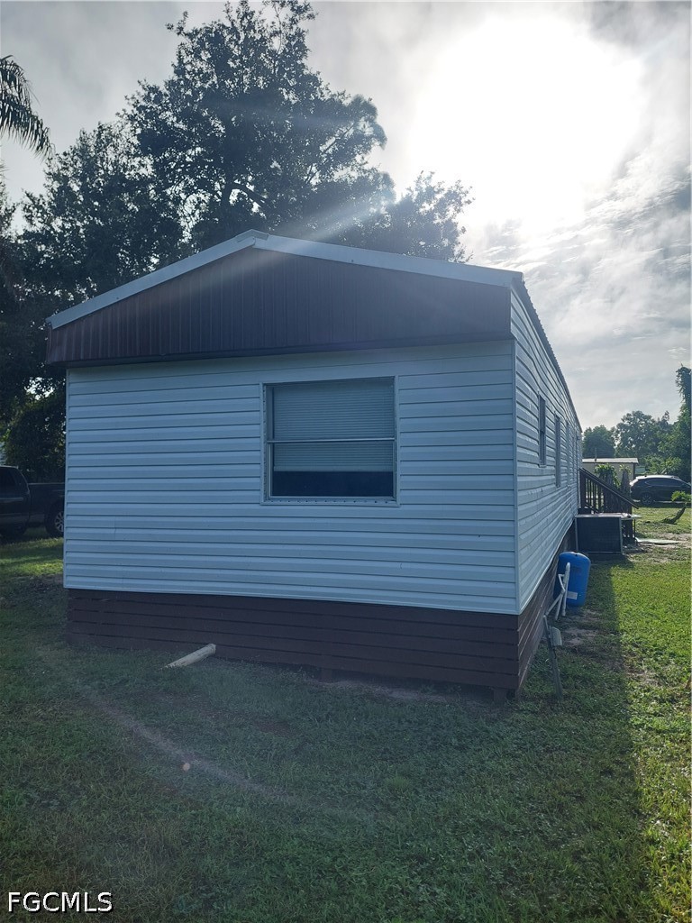 3 Bed ManufacturedHome for Sale in North Fort Myers, photo 16