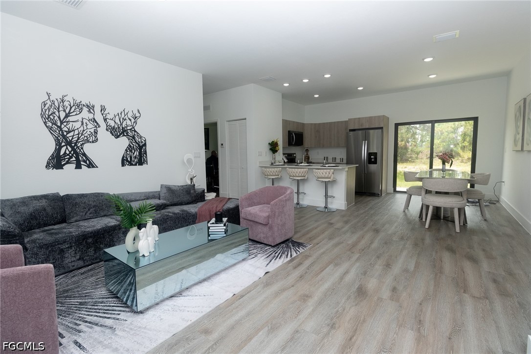 3 Bed SingleFamilyResidence for Sale in Port Labelle, photo 16