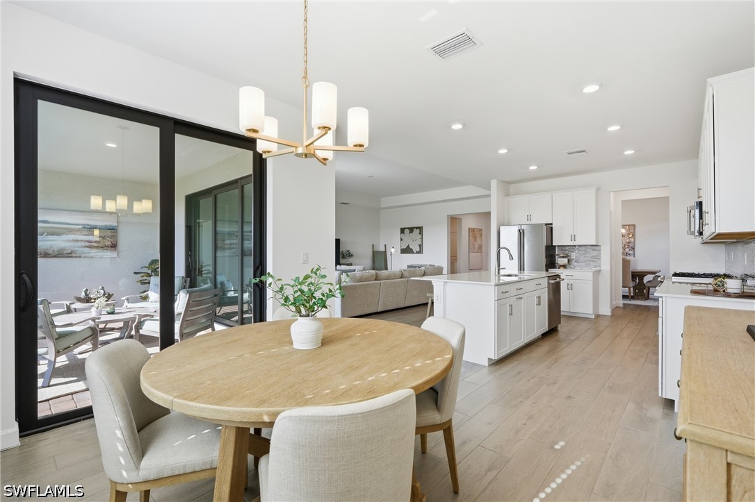 4 Bed SingleFamilyResidence for Sale in Estero, photo 16