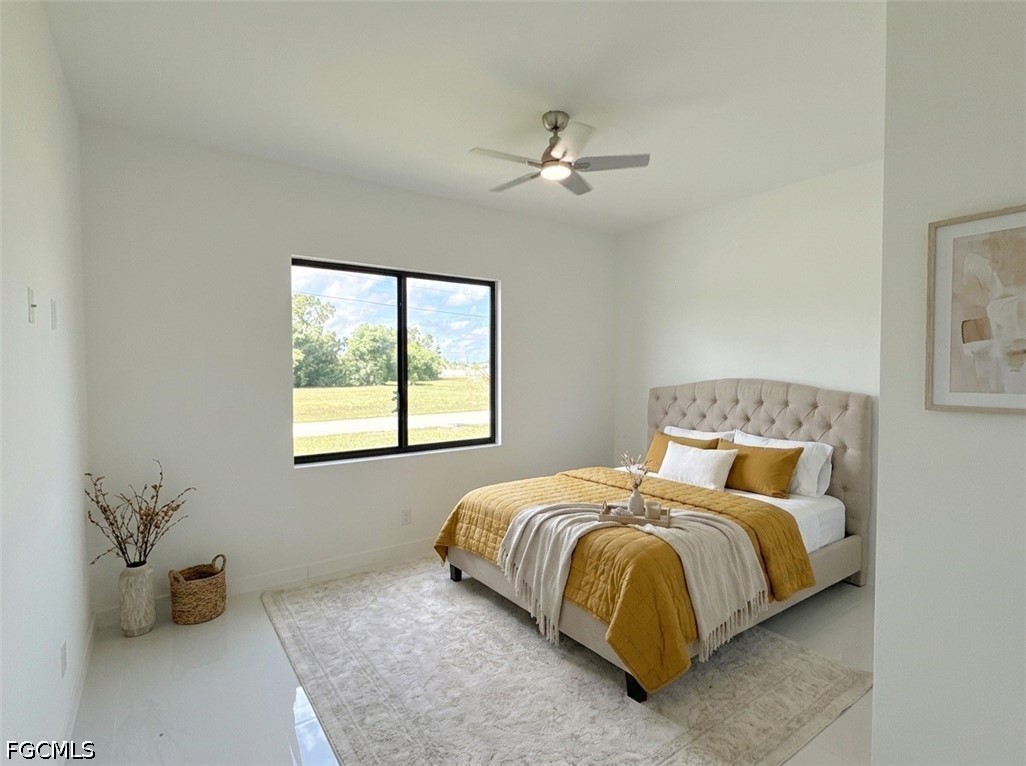 4 Bed SingleFamilyResidence for Sale in Cape Coral, photo 16
