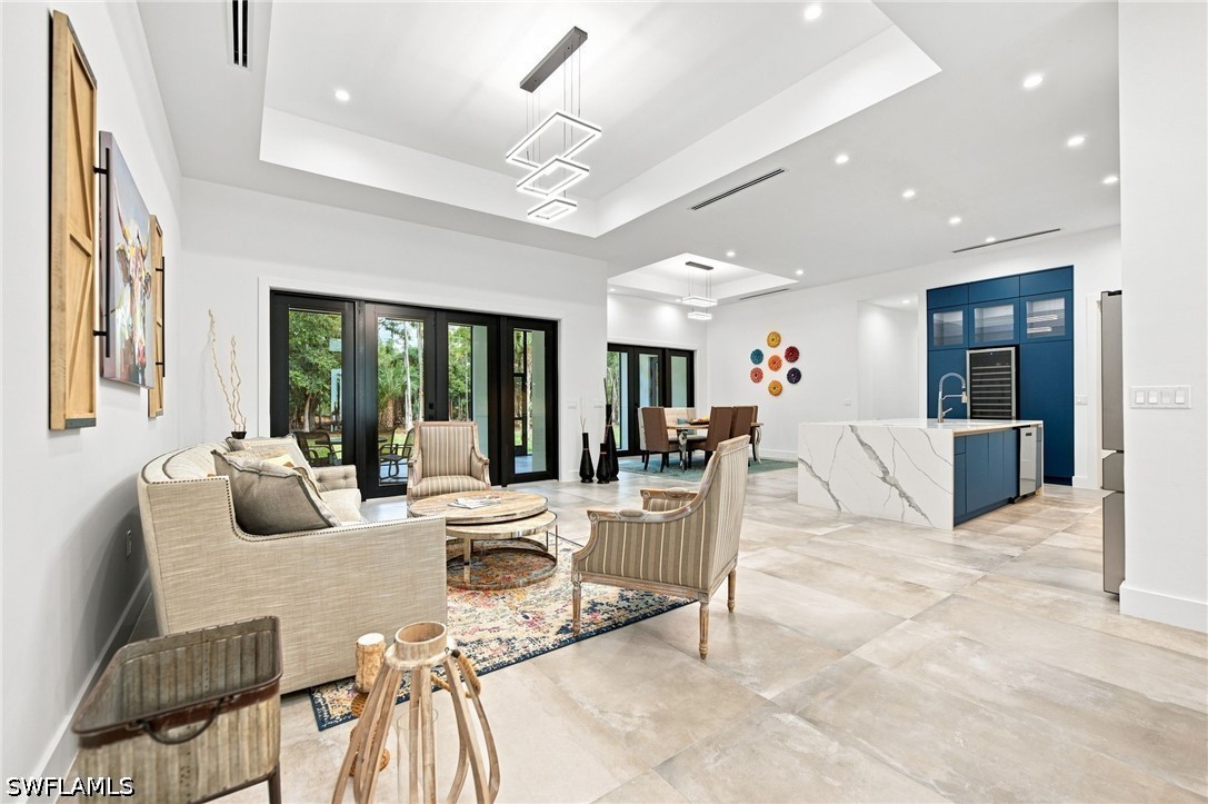 4 Bed SingleFamilyResidence for Sale in Naples, photo 16