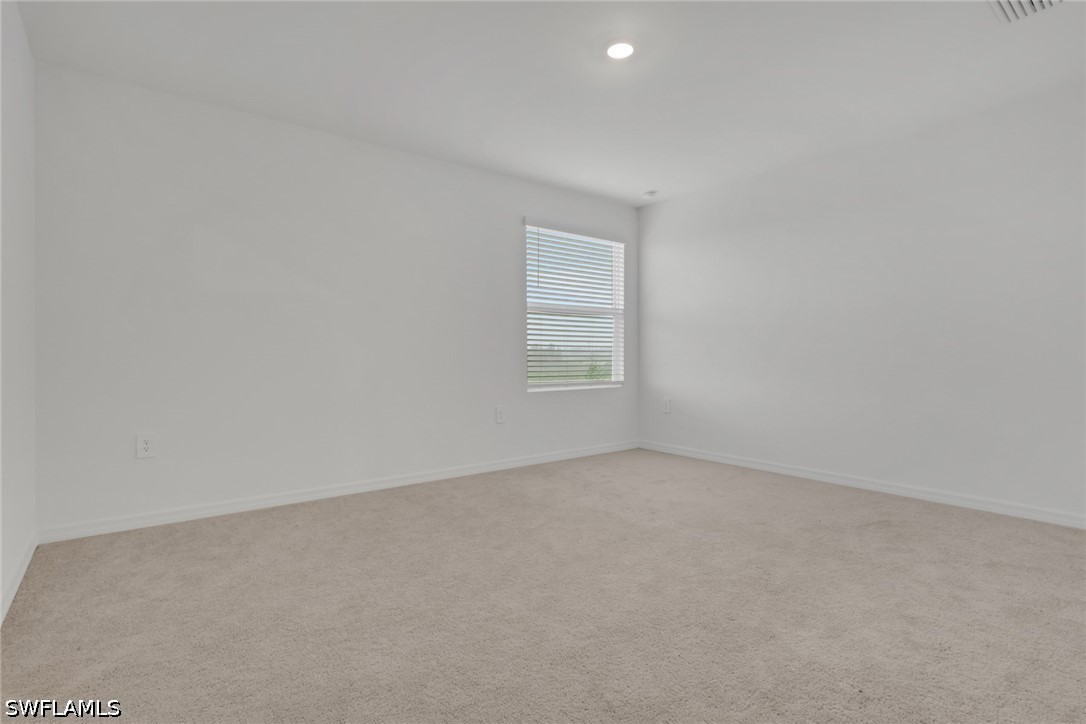 5 Bed Waterfront Home for Sale in Savanna Lakes, photo 16