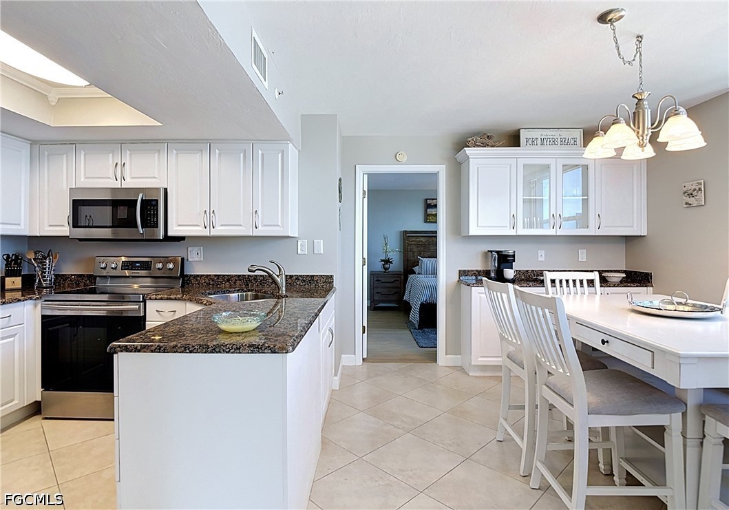 3 Bed Pool Home for Sale in Fort Myers Beach, photo 16